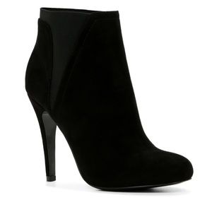 NWT ALDO Black Suede Ankle Bootie with Heel